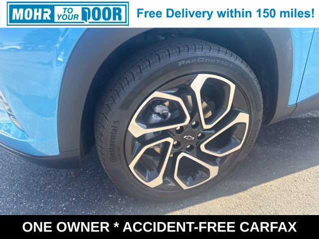 Used 2025 Chevrolet Trax RS w/ Driver Confidence Package FWD image 37