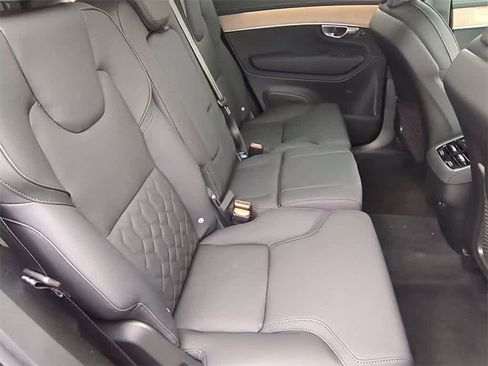 New 2026 Volvo XC90 B6 Plus w/ Protection Package Premier image 19