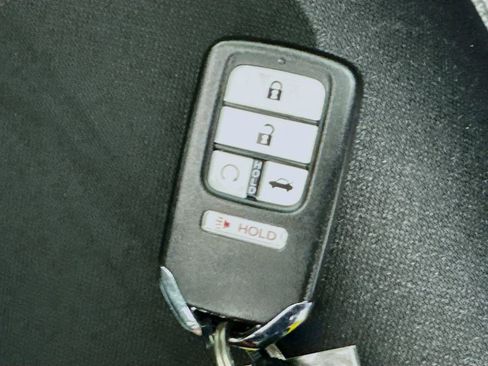 Used 2018 Honda Civic EX image 37