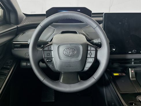 Used 2026 Toyota bZ FWD image 18
