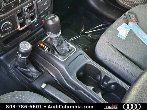 Used 2024 Jeep Wrangler Unlimited Sport AWD/4WD image 32