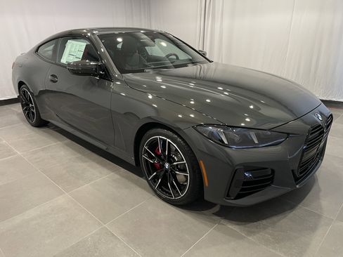 New 2026 BMW 440i xDrive Coupe w/ M Carbon Exterior Package image 3