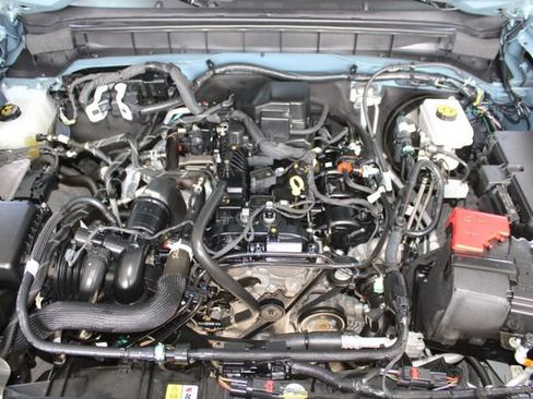 Used 2022 Ford Bronco Big Bend image 25