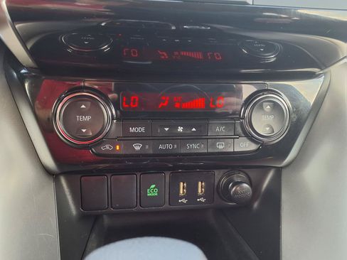 Used 2024 Mitsubishi Eclipse Cross SE AWD/4WD image 14