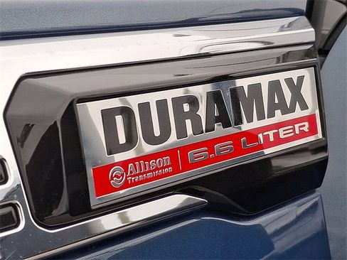 New 2026 GMC Sierra 2500 Denali w/ Denali Reserve Package image 19