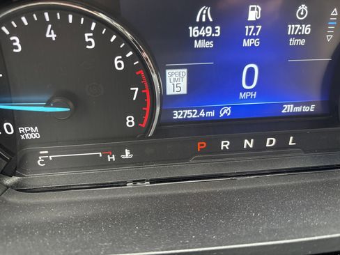 Used 2021 Ford Explorer Limited w/ Equipment Group 301A AWD/4WD image 22
