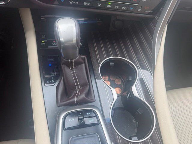 Used 2019 Lexus RX 350 AWD w/ Luxury Package image 18
