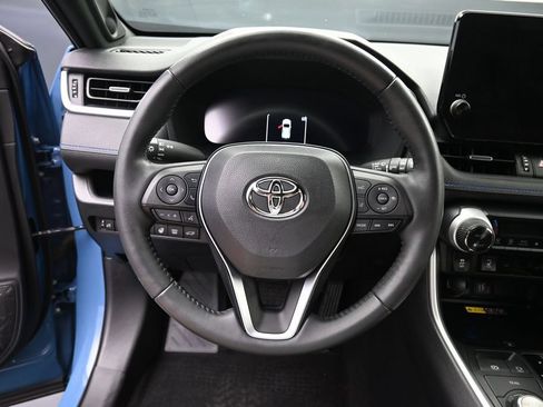 Certified 2023 Toyota RAV4 XSE AWD/4WD image 17