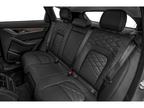 Used 2022 Jaguar F-PACE SVR image 13