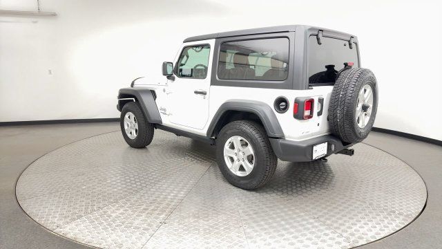 Used 2018 Jeep Wrangler Sport AWD/4WD image 4