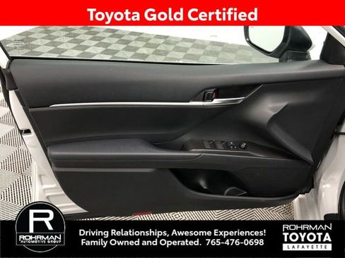 Certified 2022 Toyota Camry SE image 14