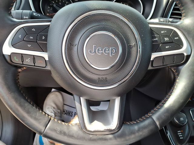 Used 2018 Jeep Compass Limited w/ Navigation Group AWD/4WD image 18