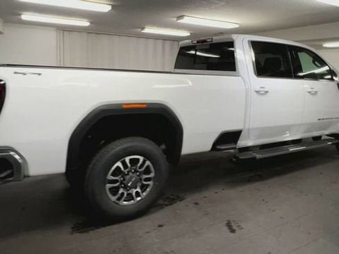 New 2026 GMC Sierra 3500 SLE w/ Preferred Package AWD/4WD image 8