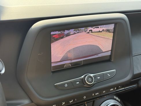 Used 2022 Chevrolet Camaro LT RWD image 21