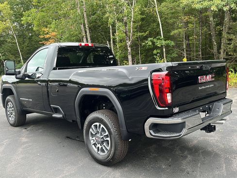 New 2026 GMC Sierra 3500 Pro w/ Convenience Package AWD/4WD image 3