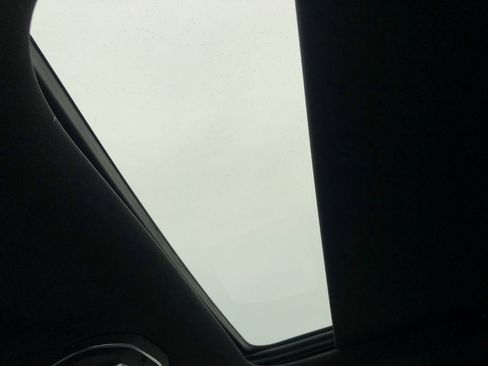 New 2025 Jeep Grand Cherokee Limited w/ Luxury Tech Group II image 25