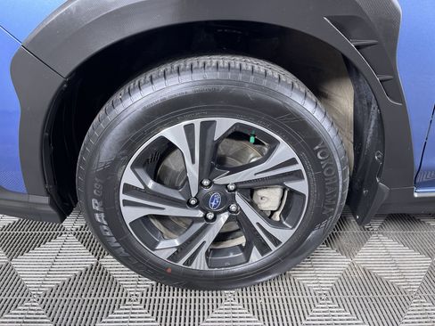 Used 2024 Subaru Crosstrek 2.0i Premium AWD/4WD image 24