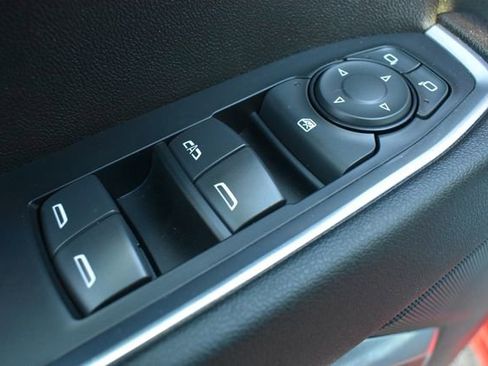 Used 2023 Chevrolet Silverado 1500 LT AWD/4WD image 22