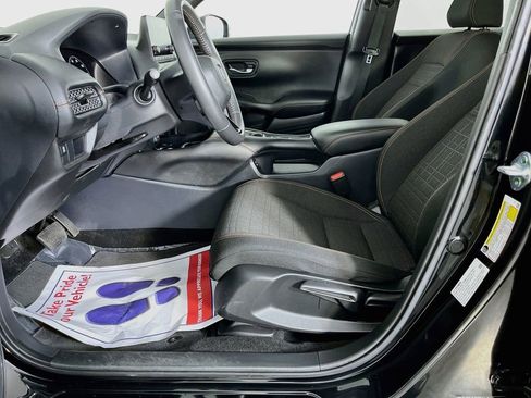 Used 2024 Honda HR-V Sport image 26