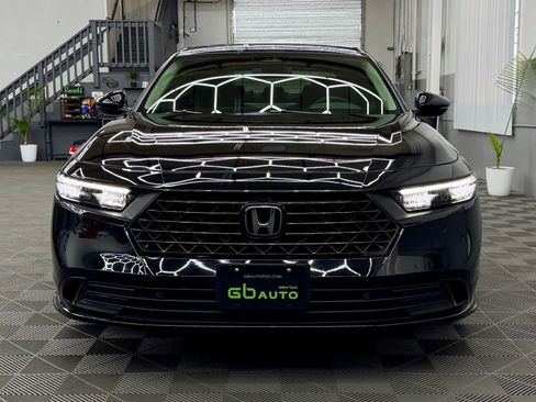 Used 2024 Honda Accord EX-L image 2