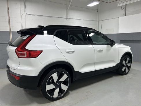 Certified 2024 Volvo XC40 Recharge Ultimate w/ Protection Package Premier image 3