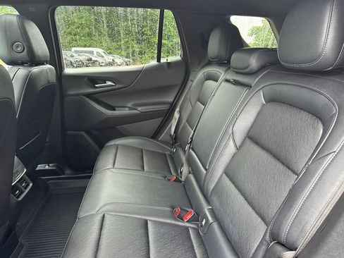 Used 2025 Chevrolet Equinox LT w/ Convenience Package II AWD/4WD image 21