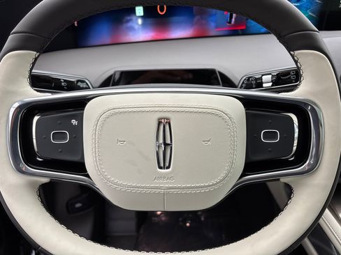 New 2026 Lincoln Nautilus Black Label image 16