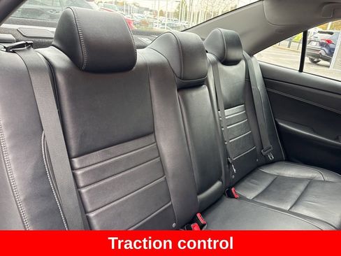 Used 2015 Toyota Camry XLE w/ Advanced Technology Package image 20