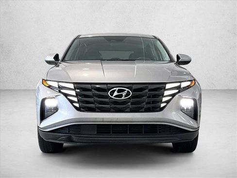 Used 2024 Hyundai Tucson SE FWD image 3