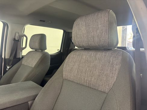 Used 2025 Ford F250 XLT image 9