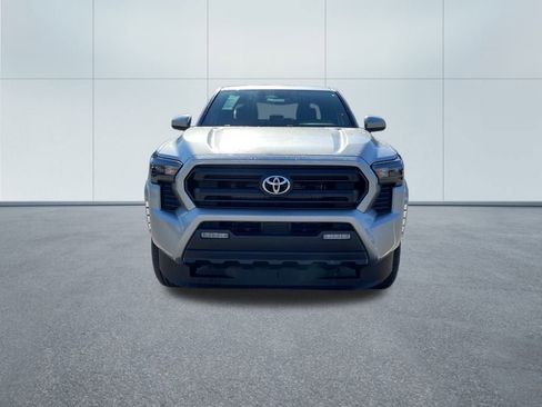 New 2026 Toyota Tacoma SR5 image 3