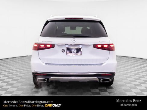 New 2026 Mercedes-Benz GLS 450 4MATIC image 4