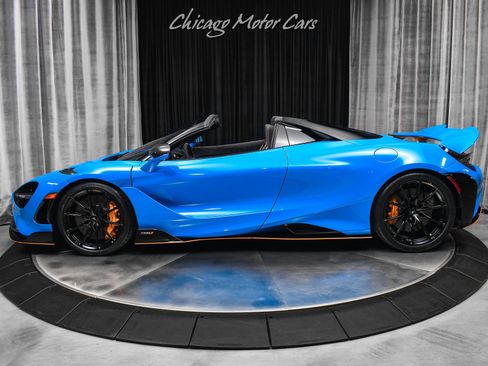 Used 2022 McLaren 765LT image 40