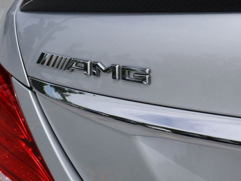 Used 2019 Mercedes-Benz E 63 AMG S image 9