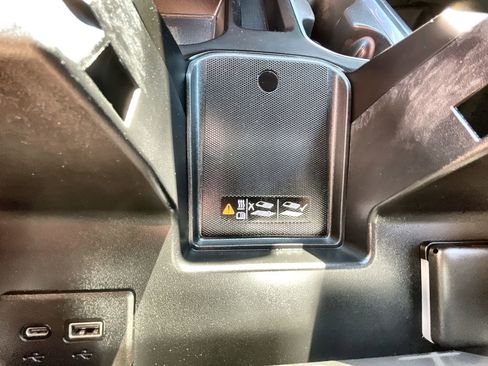 Used 2023 GMC Sierra 1500 SLT w/ SLT Premium Package image 35