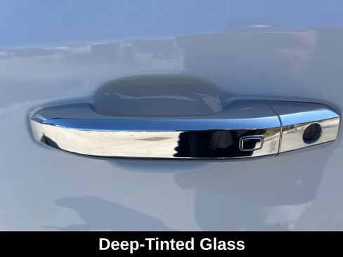 Used 2025 GMC Sierra 1500 SLT image 36