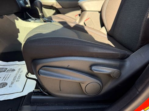 Used 2021 Jeep Cherokee Latitude image 13