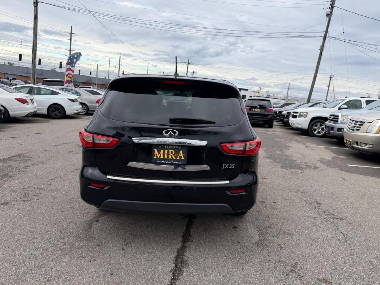 Used 2013 INFINITI JX35 AWD w/ Premium Pkg image 5