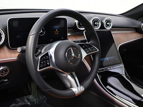 Used 2023 Mercedes-Benz C 300 4MATIC Sedan image 11