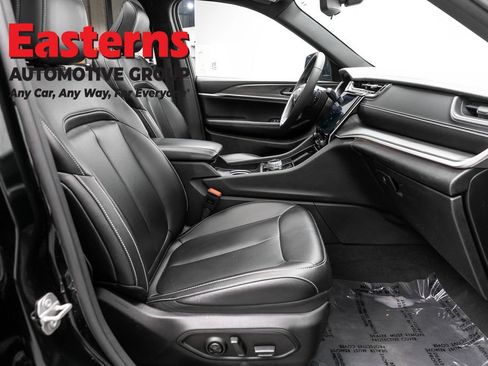 Used 2024 Jeep Grand Cherokee Limited 4xe AWD/4WD image 27