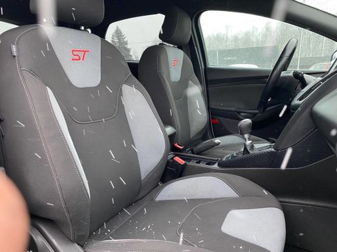 Used 2015 Ford Focus ST image 17