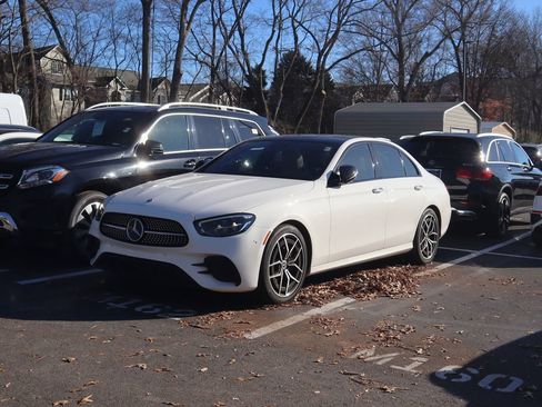 Certified 2022 Mercedes-Benz E 350 E 350 image 1