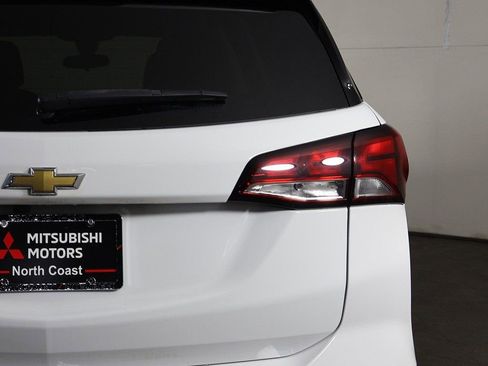 Used 2022 Chevrolet Equinox LS w/ LS Convenience Package FWD image 13