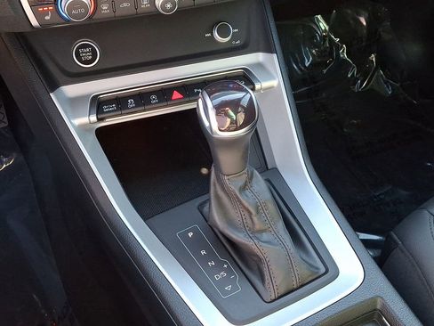 Used 2022 Audi Q3 2.0T Premium Plus image 16