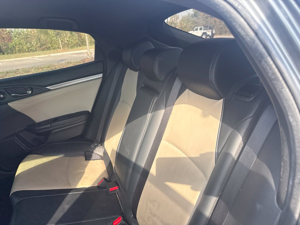 Used 2019 Honda Civic Sport Touring image 17