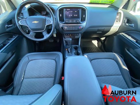 Used 2021 Chevrolet Colorado Z71 w/ Safety Package AWD/4WD image 27