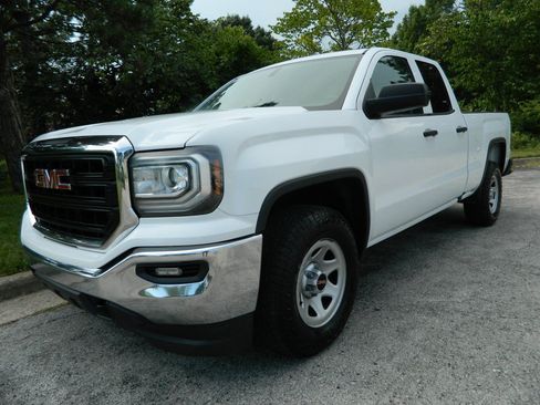 Used 2019 GMC Sierra 1500 Limited w/ Sierra Convenience Package AWD/4WD image 1