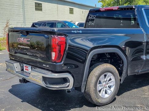 New 2026 GMC Sierra 1500 SLE AWD/4WD image 9