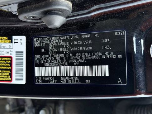 Used 2023 Toyota Highlander LE image 36