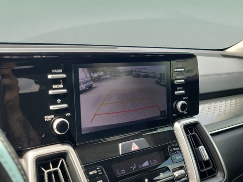 Used 2021 Kia Sorento S FWD image 28